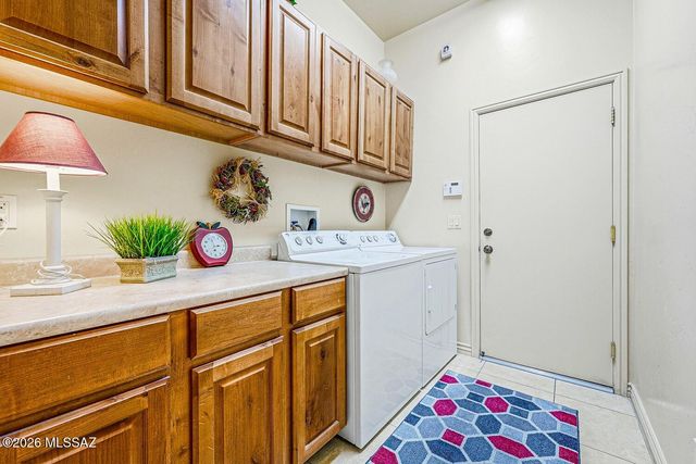 1282 W Via De Santo Tomas, Sahuarita, AZ 85629