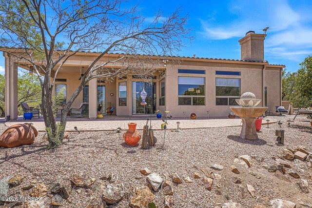 1282 W Via De Santo Tomas, Sahuarita, AZ 85629