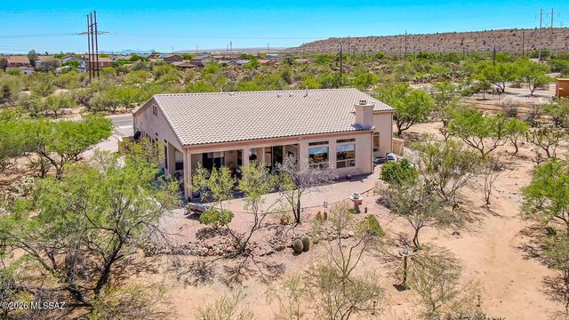 1282 W Via De Santo Tomas, Sahuarita, AZ 85629