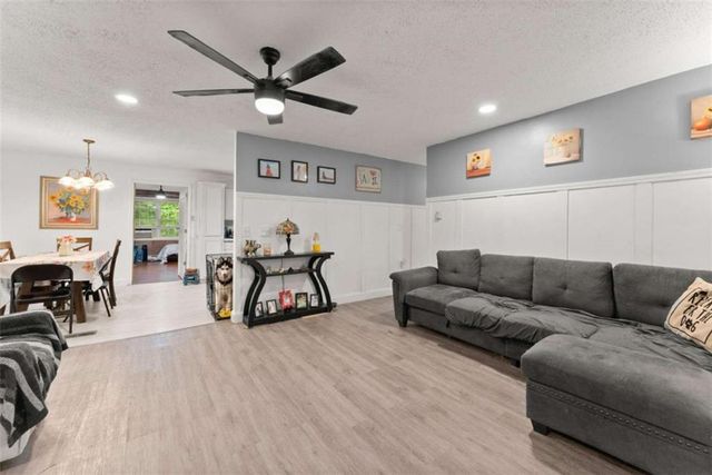 110 Pastel Lane, Clayton, GA 30525