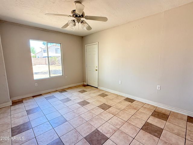 1274 W Sparrow Court, Chandler, AZ 85286