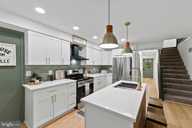 113 LINDEN AVE, Mayo, MD 21106