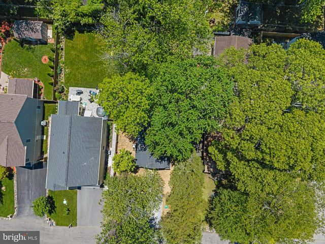 113 LINDEN AVE, Mayo, MD 21106