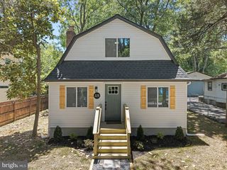 113 LINDEN AVE, Mayo, MD 21106