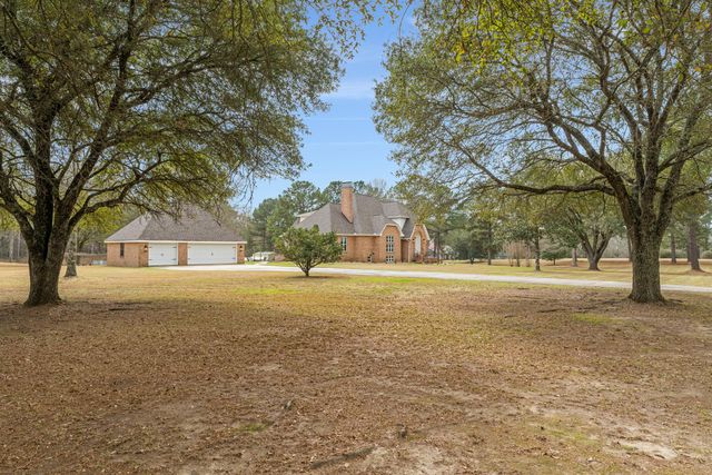 217 T Smith, Hattiesburg, MS 39401