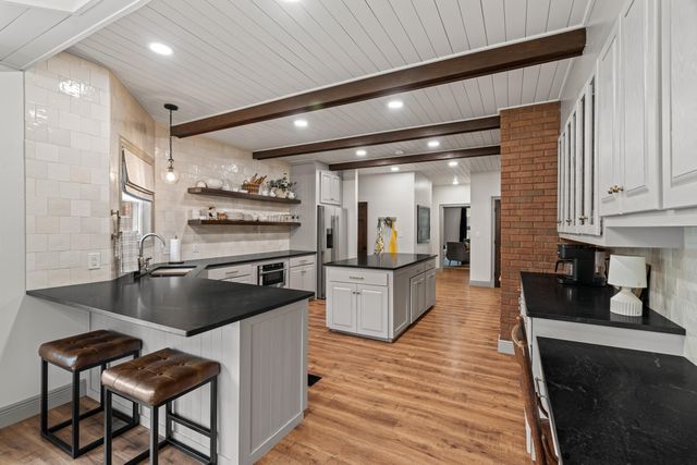 217 T Smith, Hattiesburg, MS 39401