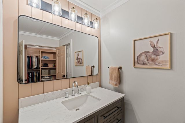 217 T Smith, Hattiesburg, MS 39401