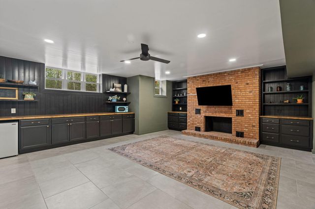 217 T Smith, Hattiesburg, MS 39401