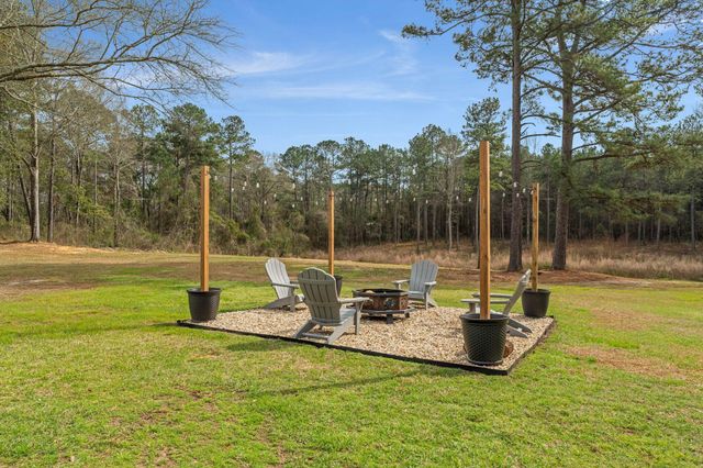 217 T Smith, Hattiesburg, MS 39401