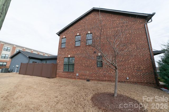 100 Linestowe Drive, Belmont, NC 28012