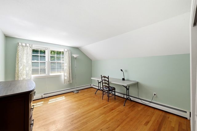 25 Echo Hill Rd, Amherst, MA 01002