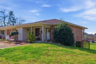 385 Deer Lake Dr # 385, Nashville, TN 37221