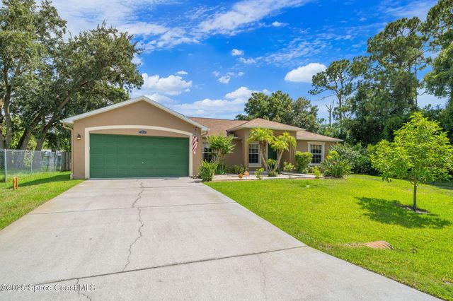 990 Sablon Street SE, Palm Bay, FL 32909