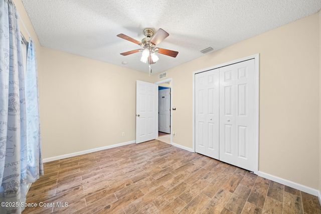 990 Sablon Street SE, Palm Bay, FL 32909