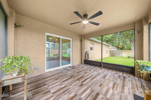 990 Sablon Street SE, Palm Bay, FL 32909