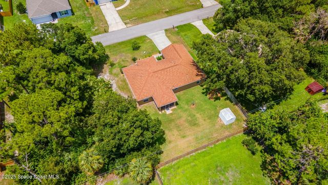 990 Sablon Street SE, Palm Bay, FL 32909