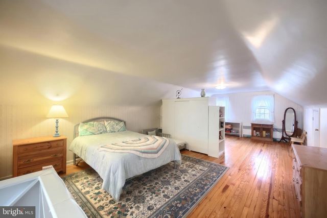 430 BAER AVE, Hanover, PA 17331