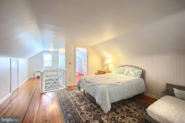 430 BAER AVE, Hanover, PA 17331