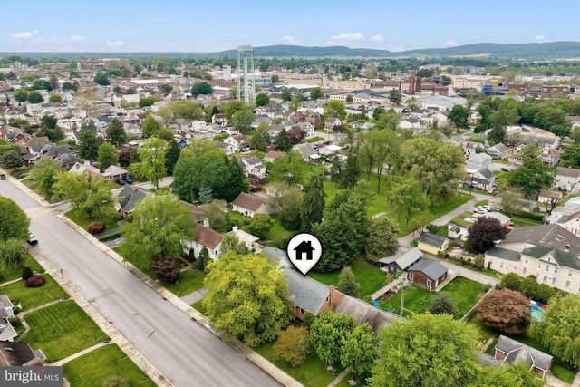 430 BAER AVE, Hanover, PA 17331