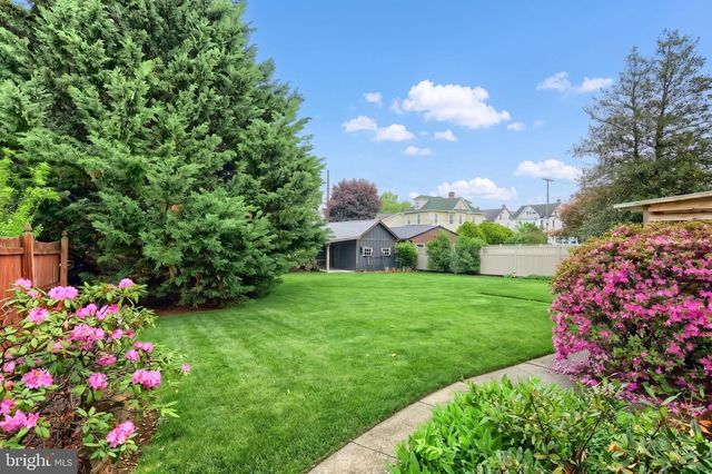 430 BAER AVE, Hanover, PA 17331