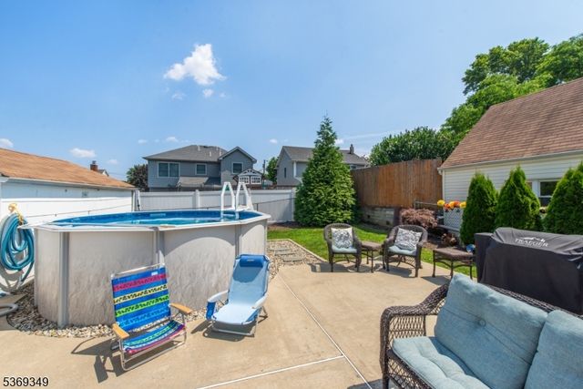 88 Ozone Ave, Cedar Grove Twp., NJ 07009