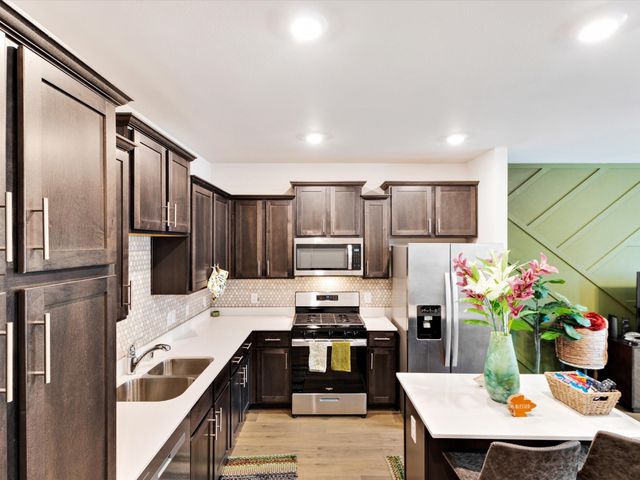 1913 Buffalo Hill Drive, Mesquite, TX 75149