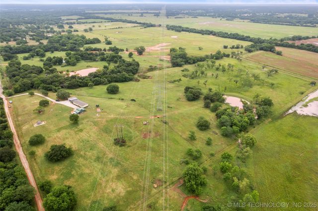 27468 Bethel Road, Tecumseh, OK 74873