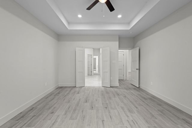 1815 N 19th Street, Nederland, TX 77627