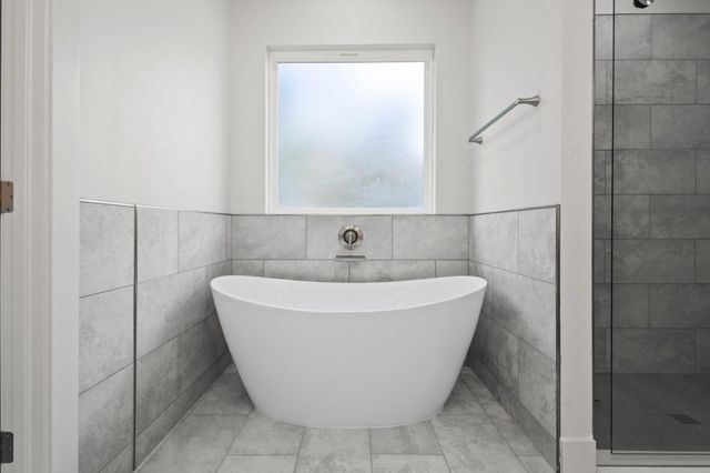 1815 N 19th Street, Nederland, TX 77627