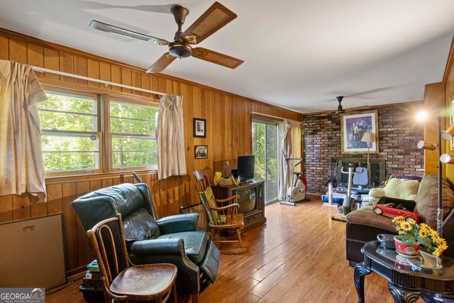 6520 Rickenbacker Circle, Morrow, GA 30260