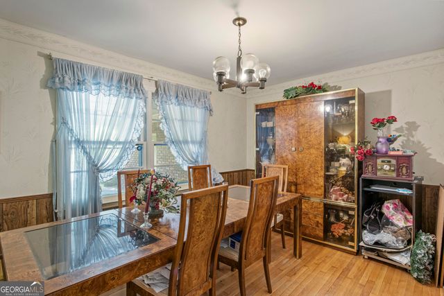 6520 Rickenbacker Circle, Morrow, GA 30260