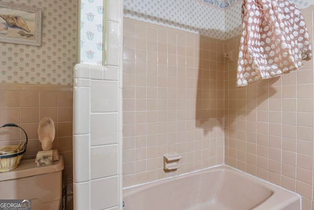 6520 Rickenbacker Circle, Morrow, GA 30260