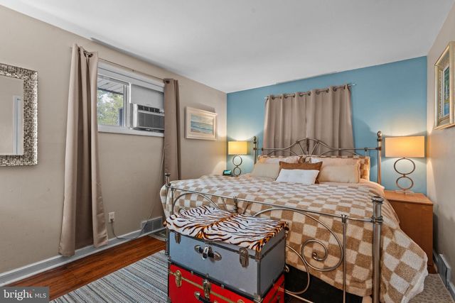 106 HOLLY DR, Hatboro, PA 19040