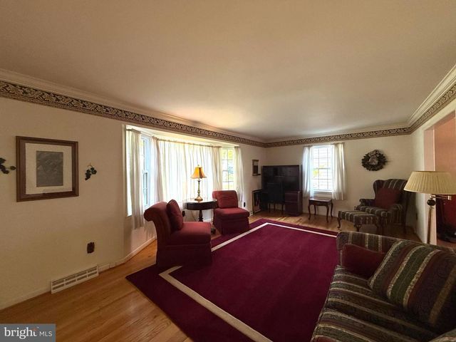 97 IROQUOIS CT, Newark, DE 19702