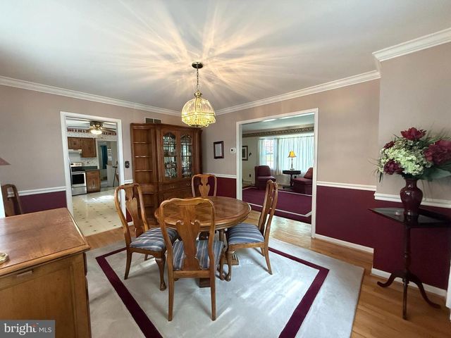 97 IROQUOIS CT, Newark, DE 19702