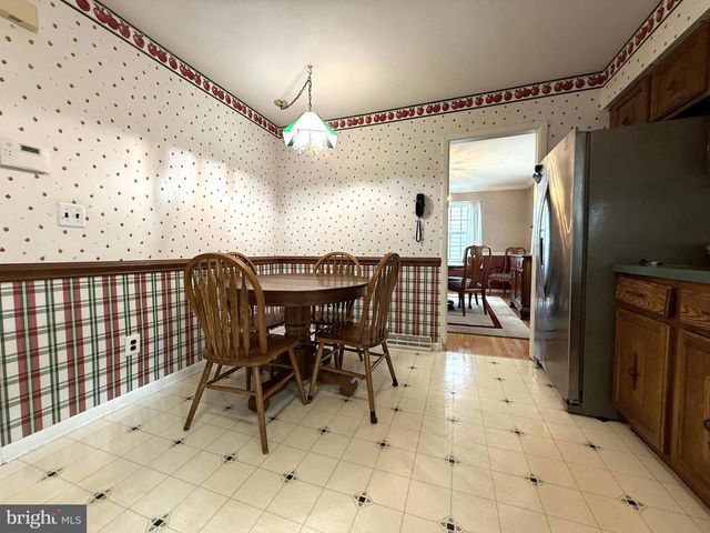 97 IROQUOIS CT, Newark, DE 19702