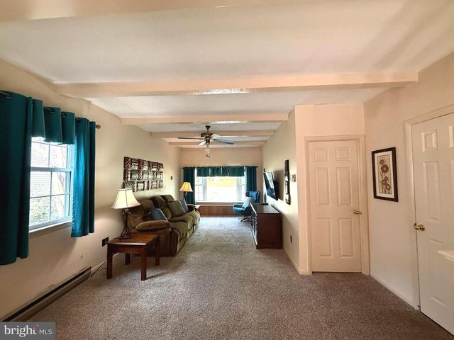 97 IROQUOIS CT, Newark, DE 19702