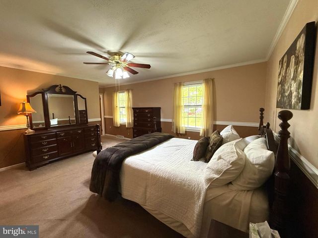 97 IROQUOIS CT, Newark, DE 19702