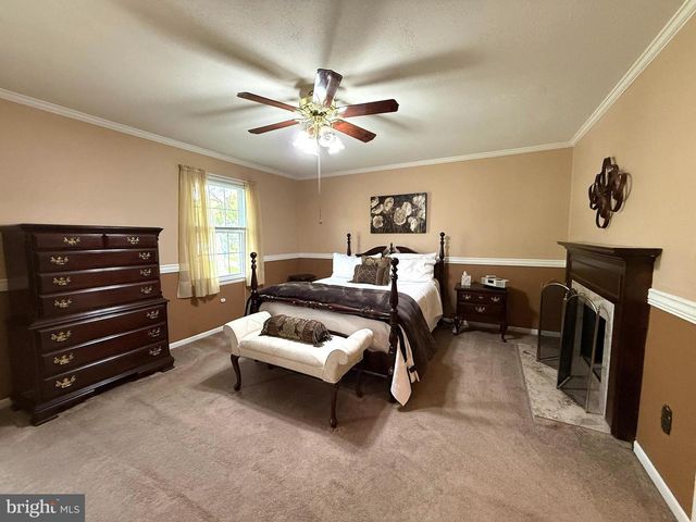 97 IROQUOIS CT, Newark, DE 19702