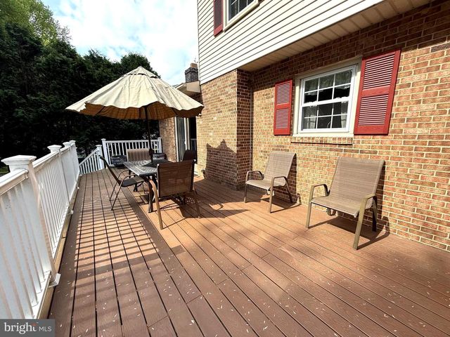 97 IROQUOIS CT, Newark, DE 19702