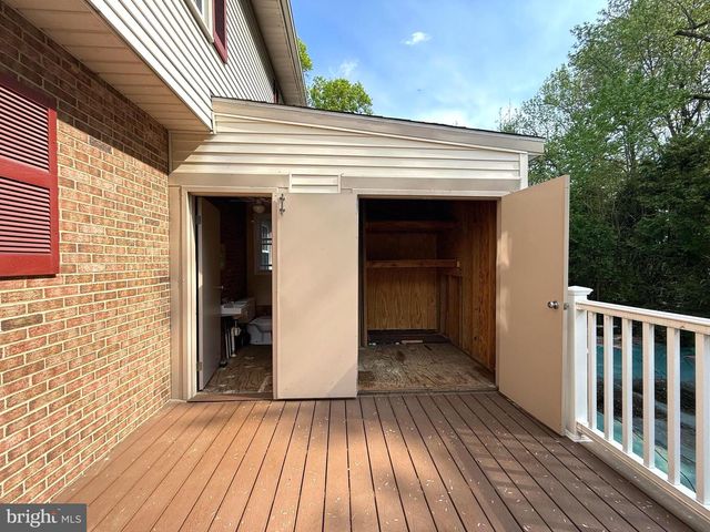 97 IROQUOIS CT, Newark, DE 19702