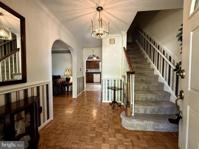 97 IROQUOIS CT, Newark, DE 19702