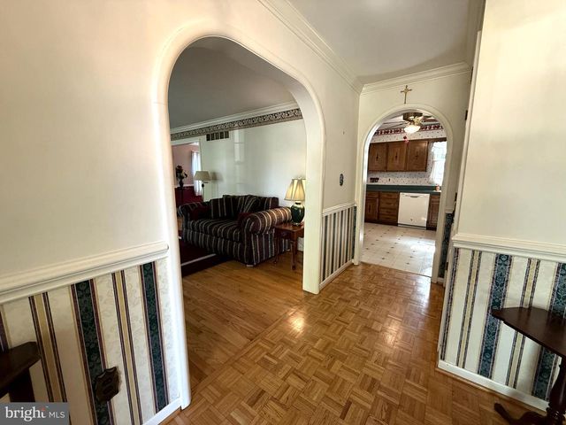 97 IROQUOIS CT, Newark, DE 19702