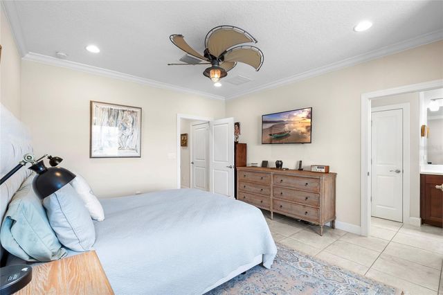 3226 NAUTICAL PLACE S, St Petersburg, FL 33712