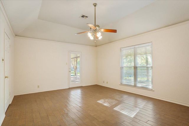2422 Smith Bluff RD, Salado, TX 76571