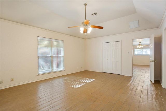 2422 Smith Bluff RD, Salado, TX 76571