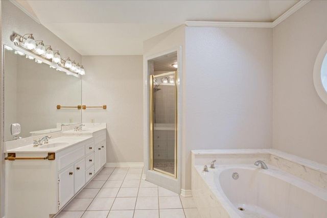2422 Smith Bluff RD, Salado, TX 76571