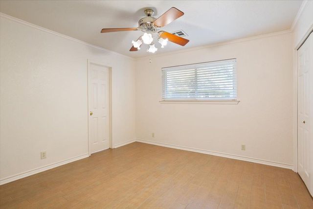 2422 Smith Bluff RD, Salado, TX 76571