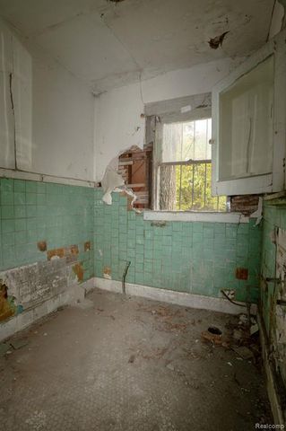 3349 Clairmount Street, Detroit, MI 48206