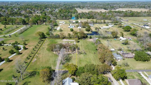 400 Acorn Drive, Lafayette, LA 70507